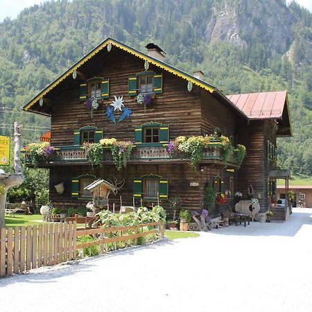 Ferienhaus Ludl Lägenhet Uttendorf Exteriör bild